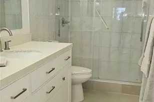 1825 S Ocean Dr, Hallandale Beach, FL 33009 - Photo 24