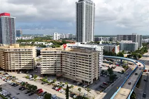 1825 S Ocean Dr, Hallandale Beach, FL 33009 - Photo 38