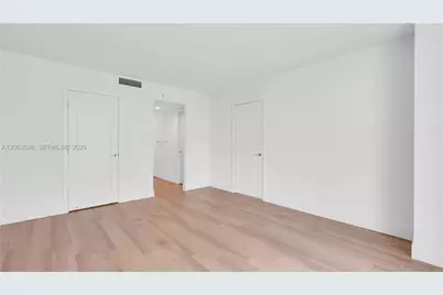 555 NE 34th St #1910, Miami, FL 33137 - Photo 20