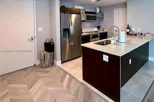 1900 N Bayshore Dr, Miami, FL 33132 - Photo 10