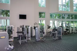 1900 N Bayshore Dr, Miami, FL 33132 - Photo 36
