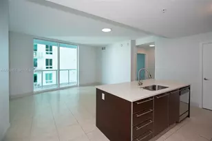 1900 N Bayshore Dr, Miami, FL 33132 - Photo 4