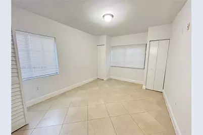 1034 Lenox Ave #10, Miami Beach, FL 33139 - Photo 10