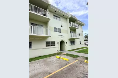 12890 NE 8th Ave #304, North Miami, FL 33161 - Photo 1