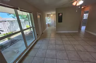 314 SW 1st St, Boca Raton, FL 33432 - Photo 4