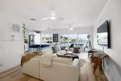 1201 S Riverside Dr #301, Pompano Beach, FL 33062 - Photo 4