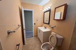 18331 NW 2nd Ct, Miami Gardens, FL 33169 - Photo 8