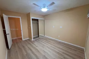 18331 NW 2nd Ct, Miami Gardens, FL 33169 - Photo 14