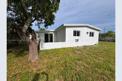 18331 NW 2nd Ct, Miami Gardens, FL 33169 - Photo 22