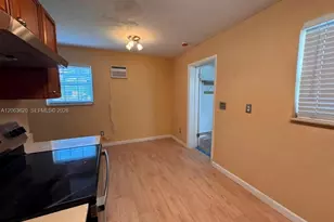 18331 NW 2nd Ct, Miami Gardens, FL 33169 - Photo 4