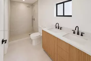 1141 NE 166th St, North Miami Beach, FL 33162 - Photo 6