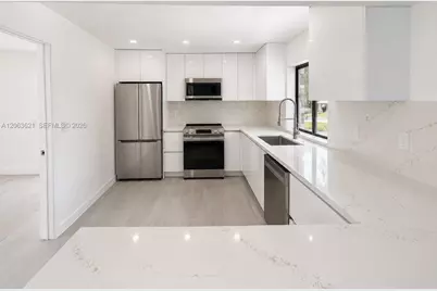 1141 NE 166th St, North Miami Beach, FL 33162 - Photo 4
