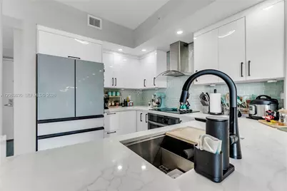 9066 SW 73rd Ct #1208, Miami, FL 33156 - Photo 10