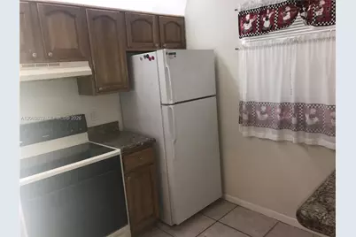 6796 S Palmetto Cir S #101, Boca Raton, FL 33433 - Photo 4