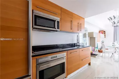 465 Brickell Ave #604, Miami, FL 33131 - Photo 4