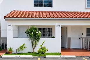 7878 W 29th Ln, Hialeah, FL 33018 - Photo 2
