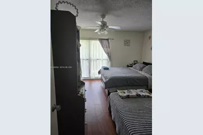 3320 Simms #11F, Hollywood, FL 33021 - Photo 4