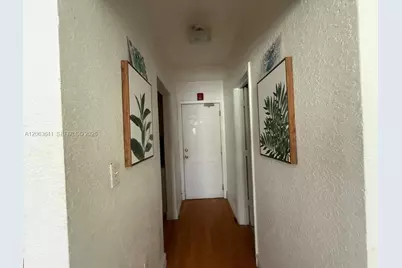 820 Euclid Ave #206, Miami Beach, FL 33139 - Photo 1