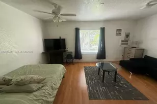 820 Euclid Ave, Miami Beach, FL 33139 - Photo 4