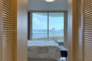 888 Brickell Key Dr, Miami, FL 33131 - Photo 32