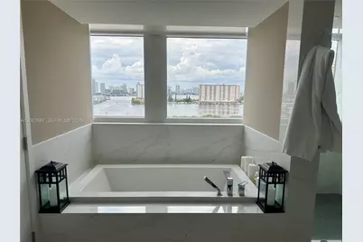 400 Sunny Isles Blvd #1401, Sunny Isles Beach, FL 33160 - Photo 24