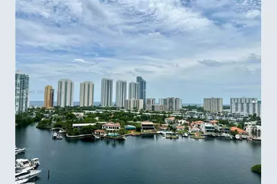 400 Sunny Isles Blvd #1401, Sunny Isles Beach, FL 33160 - Photo 4