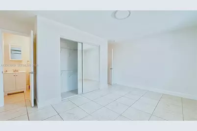 286 NW 39th St #288, Miami, FL 33127 - Photo 8