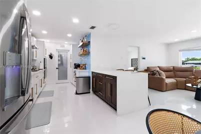 1150 N Douglas Rd, Pembroke Pines, FL 33024 - Photo 8