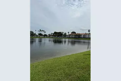 6445 NW 171st St, Hialeah, FL 33015 - Photo 26