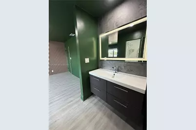 6445 NW 171st St, Hialeah, FL 33015 - Photo 18