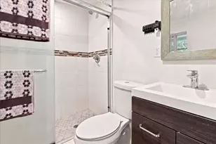 20340 NW 42nd Ave, Miami Gardens, FL 33055 - Photo 22
