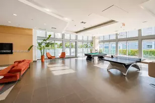 79 SW 12th St, Miami, FL 33130 - Photo 12
