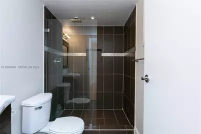 8100 Byron Ave #501, Miami Beach, FL 33141 - Photo 20