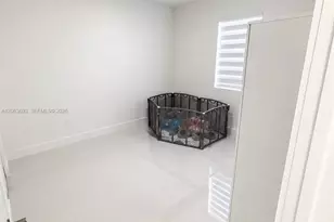 18618 SW 136th Ct, Miami, FL 33177 - Photo 14