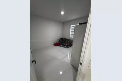 18618 SW 136th Ct, Miami, FL 33177 - Photo 10