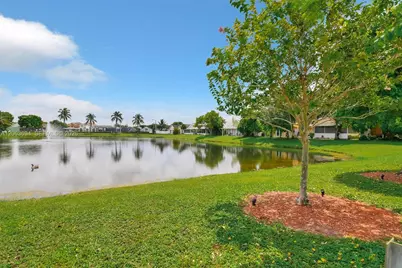 3740 Marlberry Ln, Miramar, FL 33025 - Photo 38
