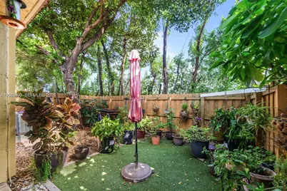 3220 NE 11th Dr, Homestead, FL 33033 - Photo 16