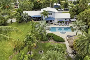3721 NE 15th Ave, Oakland Park, FL 33334 - Photo 2