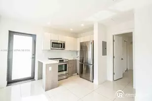 1971 Bay Dr, Miami Beach, FL 33141 - Photo 4