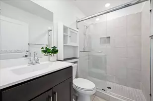 2478 SE 10th Ct, Homestead, FL 33035 - Photo 18