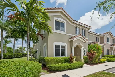 2478 SE 10th Ct, Homestead, FL 33035 - Photo 1