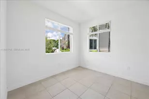 2478 SE 10th Ct, Homestead, FL 33035 - Photo 8