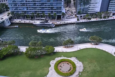 475 Brickell Ave #1814, Miami, FL 33131 - Photo 4