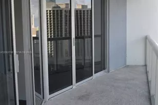 475 Brickell Ave, Miami, FL 33131 - Photo 20
