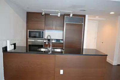475 Brickell Ave #1814, Miami, FL 33131 - Photo 6