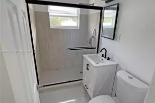 1606 NW 12th Ave, Fort Lauderdale, FL 33311 - Photo 12