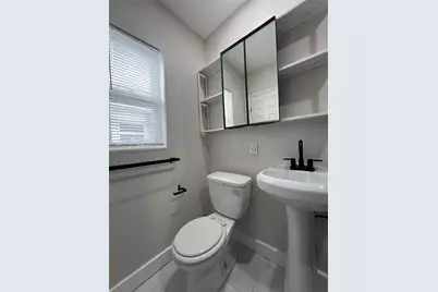 150 NE 59th St, Miami, FL 33137 - Photo 28