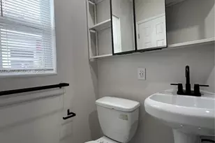150 NE 59th St, Miami, FL 33137 - Photo 28