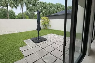 10672 SW 79th Terrace, Miami, FL 33173 - Photo 8