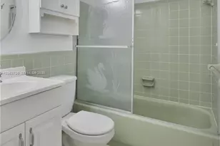 7100 NW 66th Terrace, Tamarac, FL 33321 - Photo 18